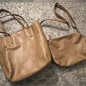 Elegant Tan Leather Tote and Pouch Set
